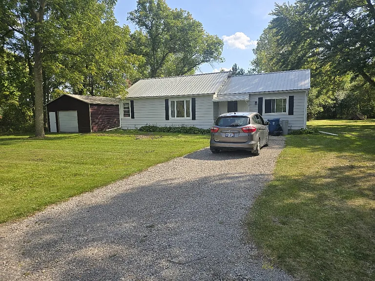 4772 Bailey Bridge Rd — Photo 1