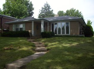6401 Myrlette Ct, Saint Louis, MO 63116