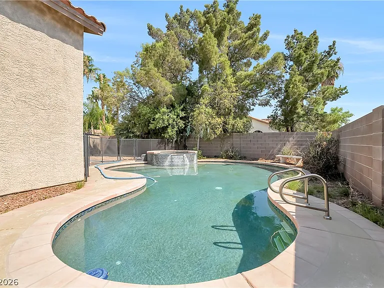 2836 Via Florentine St — Photo 42