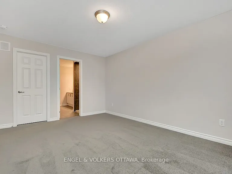 135 Lanceleaf Way — Photo 22