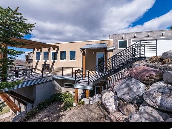 5th image of 8498 S Daneborg Cir