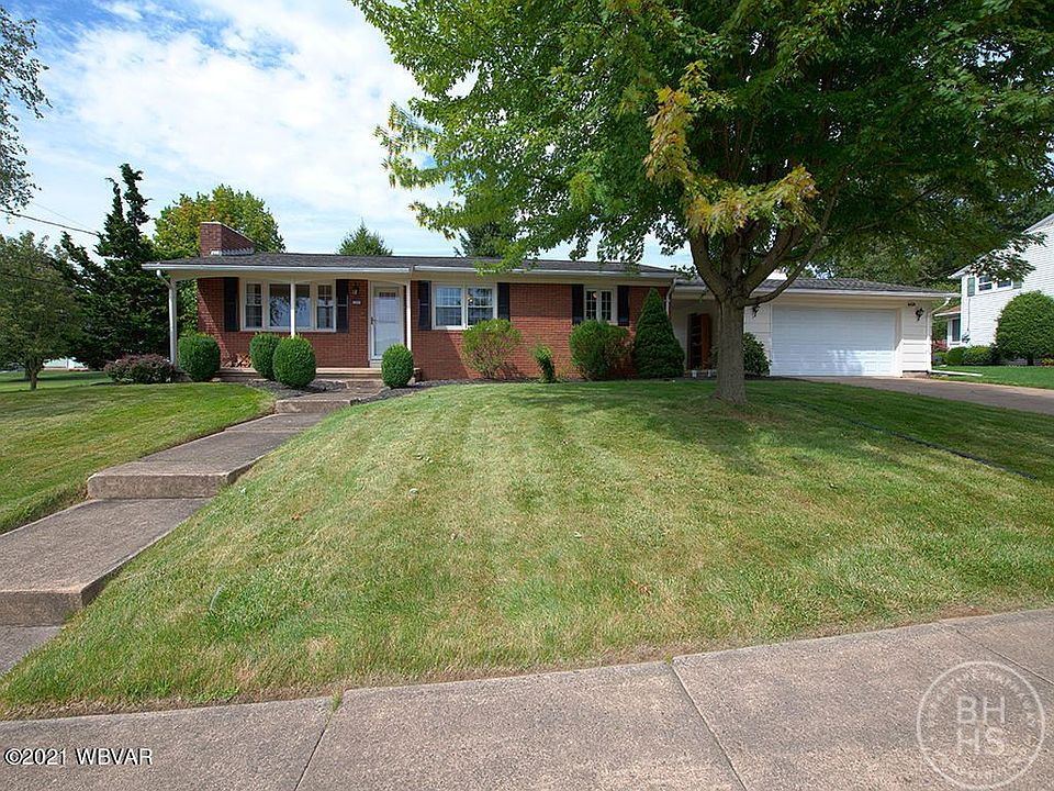 1st image of 1301 Pearl Blvd