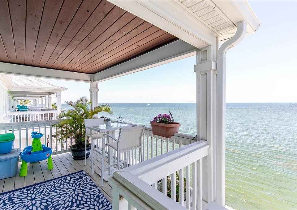 1st image of 5118 COQUINA KEY DRIVE SE #C