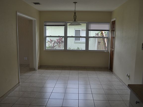 4th image of 1252 57th Ave N