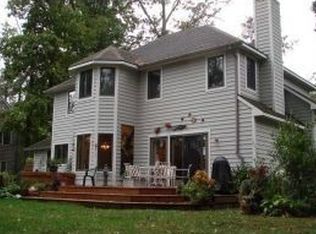 10 Croyden Rd, Rehoboth Beach, DE 19971