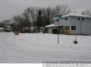 1381 Sophia Ave, Saint Paul, MN 55109