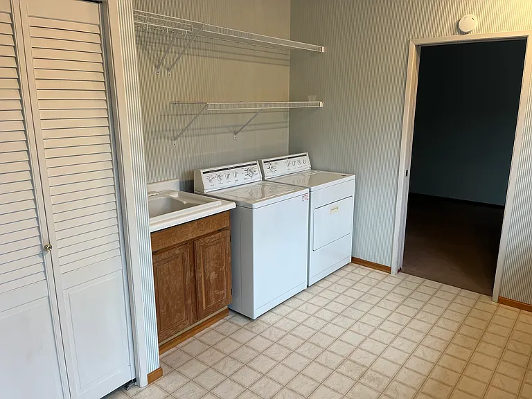 8593 Benson Rd — Photo 25