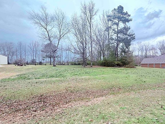 4th image of 0 Brandenburg Dr