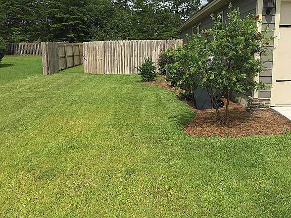 Double gate for vehicles 