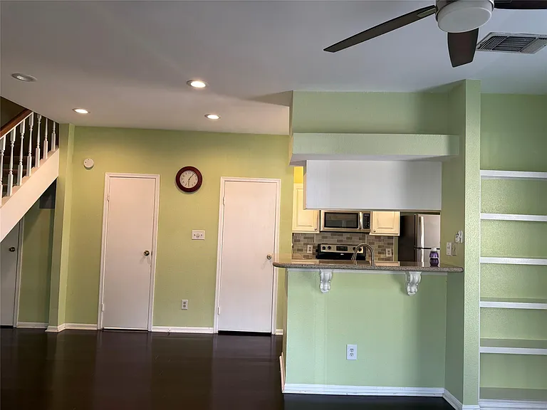 7575 Cambridge St #3301 — Photo 8