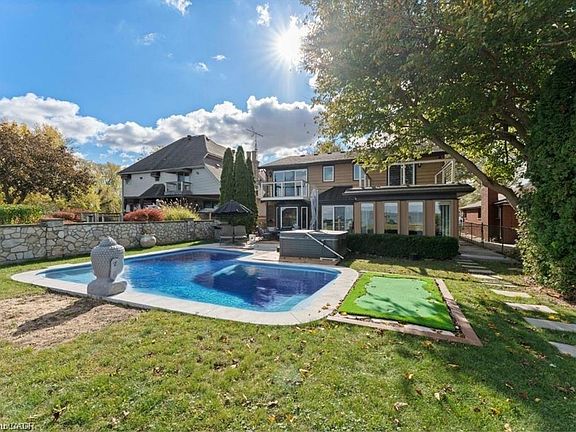 2nd image of 139 Lakeview Dr