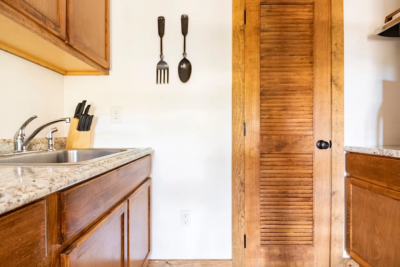 Studio, 500 sqft, $2,000 — Photo 4