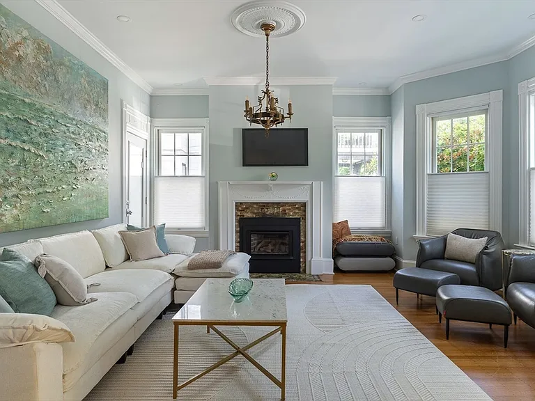 10 Brewer St — Photo 4
