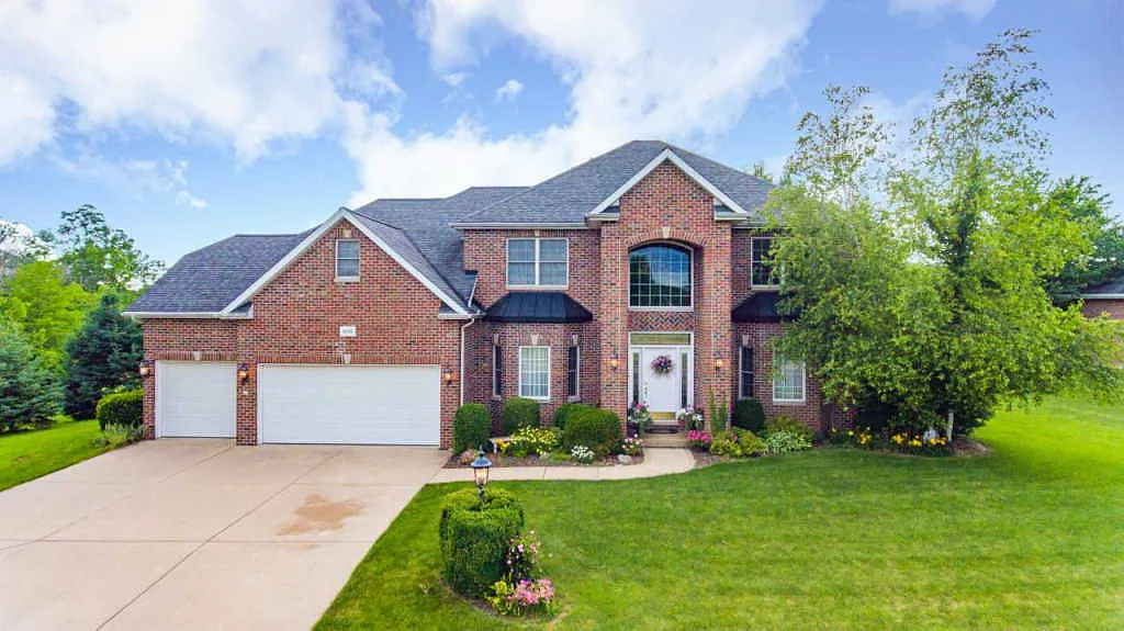 1600 Timber Rail Dr photo 1