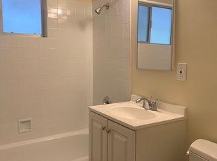 4040 Grandview Dr #10, Los Angeles, CA 90046