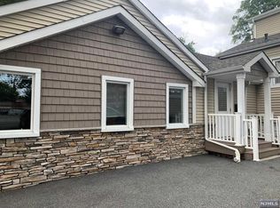 89 Grant Ave #89B, Dumont, NJ 07628