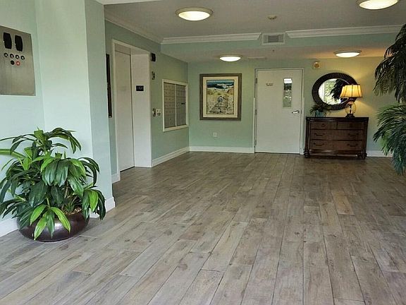 3rd image of 5 Indian River Ave APT 503