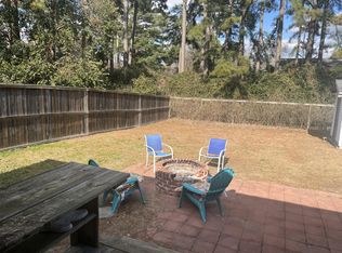 1309 Willow St UNIT A, Greenville, NC 27858
