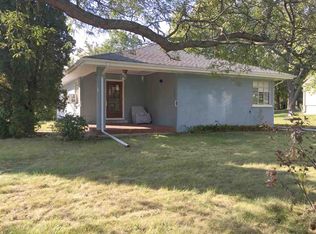 1105 W Shenandoah Dr, Peoria, IL