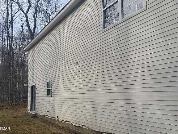 2nd image of 1899 Pinecrest Ct