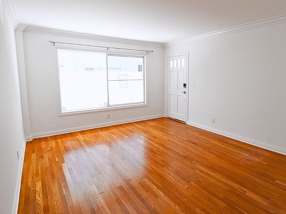 4th image of 216 S Gale Dr APT B