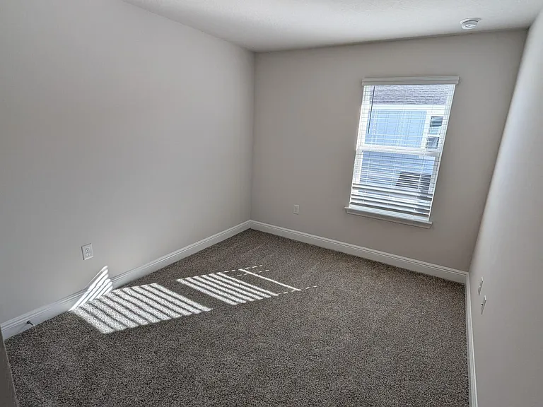 5723 Sandy Walk St — Photo 18