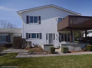 372 Chatham Cir, Warwick, RI 02886