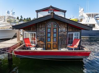 2401 N Northlake Way #L6, Seattle, WA