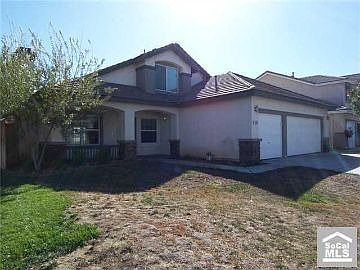 2nd image of 1006 Meadowlake Ln