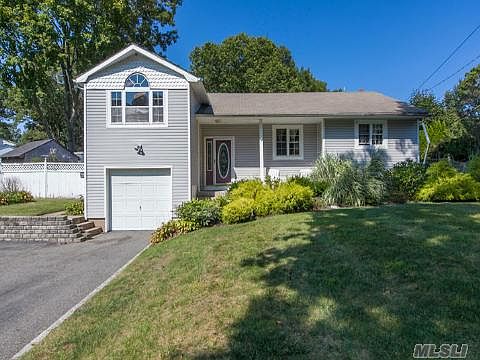 1st image of 34 Sheryl Cres