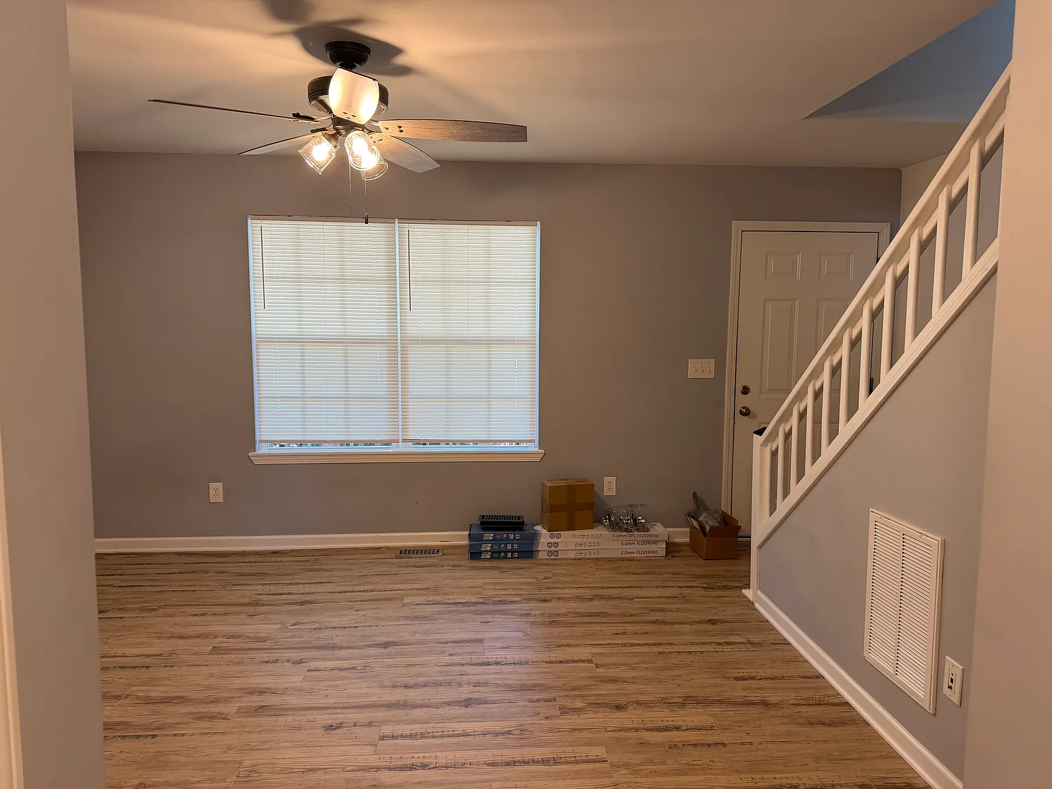 2 bed, 1.5 bath, 1050 sqft, $1,300 — Photo 3