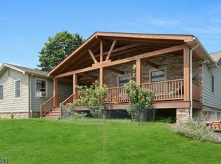 4 Northbrae Dr, Rockaway Twp., NJ 07005
