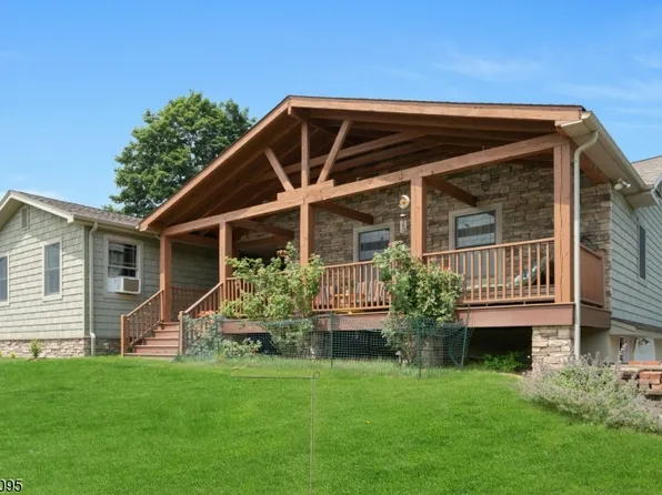 4 Northbrae Dr, Rockaway Twp., NJ 07005