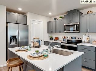 11033 SE 194th Pl, Camas, WA 98607