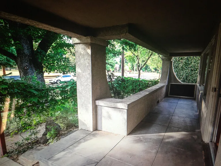 514 Alhambra Blvd — Photo 6