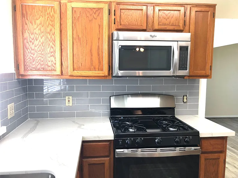 4819 Sunshine Dr — Photo 13