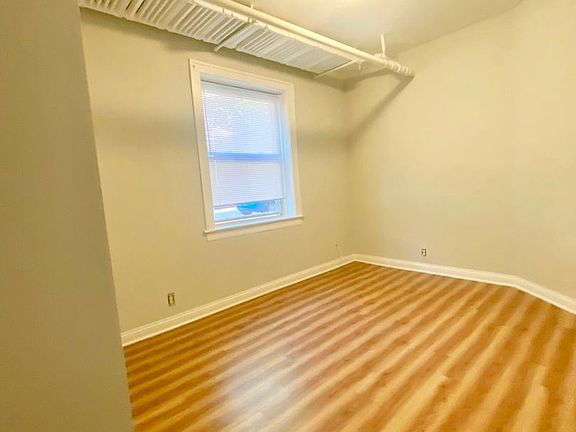 5th image of 4899 N Hermitage Ave #10465474