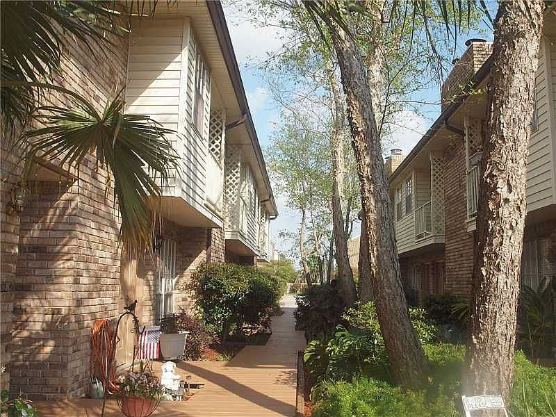 1st image of 1012 Saint Julien Dr APT D5