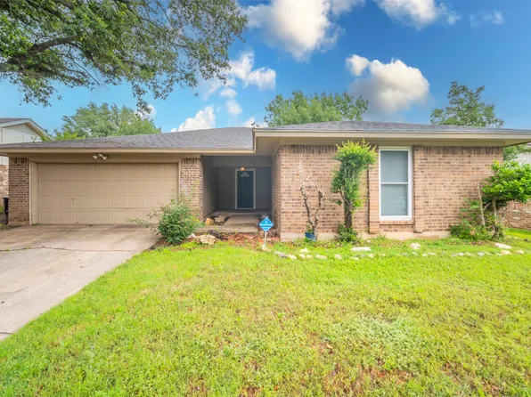 3824 Blue Grass Ln, Fort Worth, TX 76133