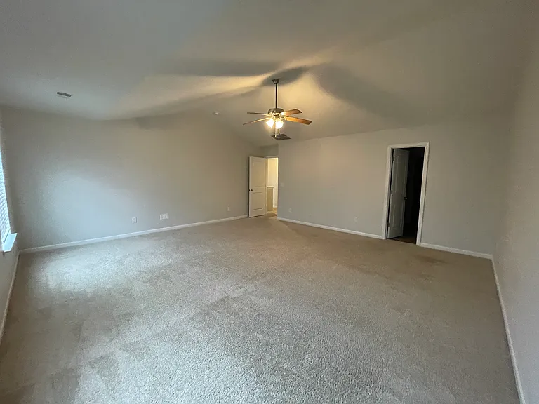 918 Rockleigh Dr — Photo 27