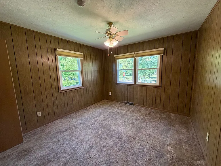 713 Dublin Ln — Photo 25