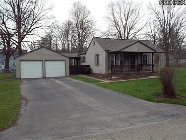 1st image of 203 Heaton Blvd