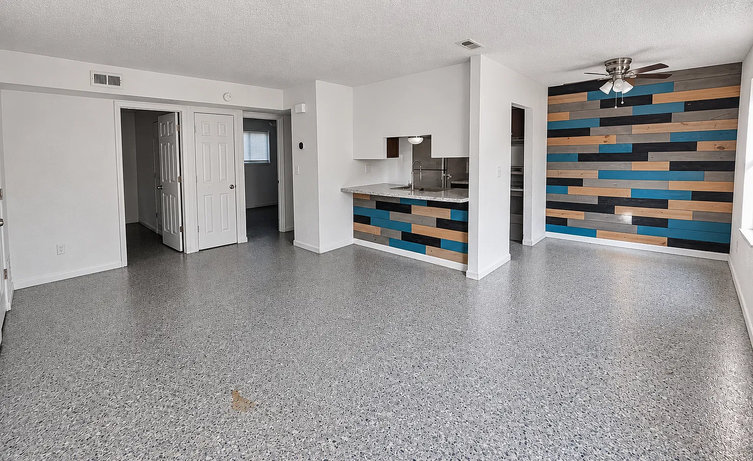 3312 Myrle Street - D — Photo 1