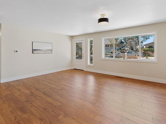 2nd image of 18082 Hummingbird Dr