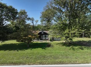 618 Main St, New Harmony, IN 47631