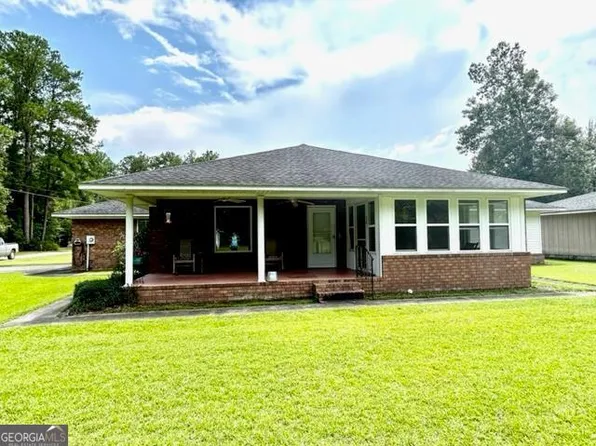 103 Holly Dr, Reidsville, GA 30453
