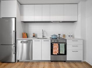 101 Roehampton Ave #2211, Toronto, ON M4P 2W2