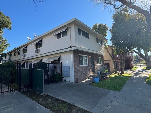 2727 V St APT 3