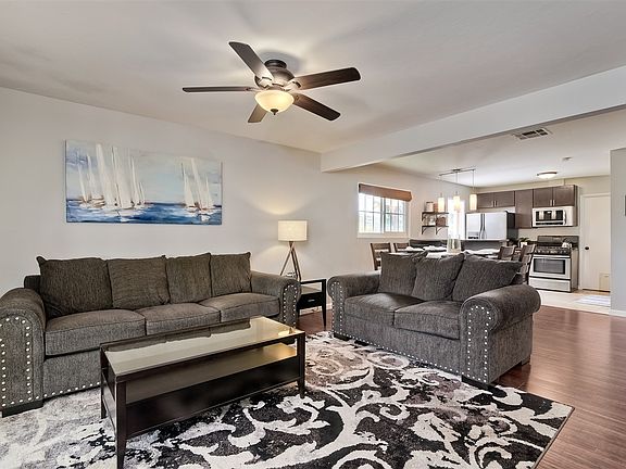 3rd image of 4631 Chateau Ct