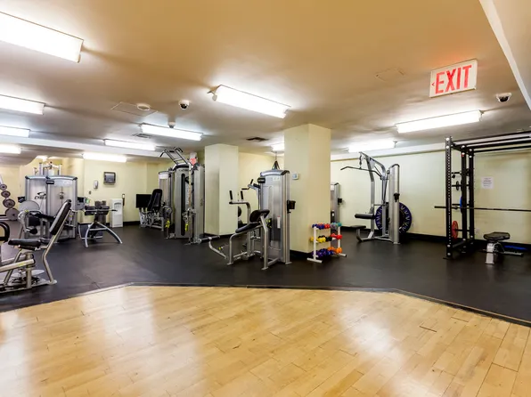 465 West 23rd Street image 9 of 12